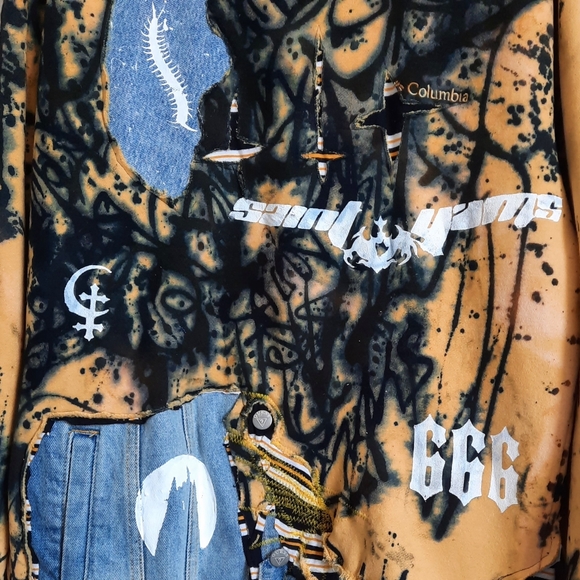 [SOLD]'𝘊𝘢𝘯𝘢𝘳𝘺' 𝘾𝙤𝙡𝙪𝙢𝙗𝙞𝙖 Crewneck Sweater by 𝙎𝙖𝙞𝙣𝙩 𝙔𝙖𝙢𝙨 🦜 - Picture 4 of 8